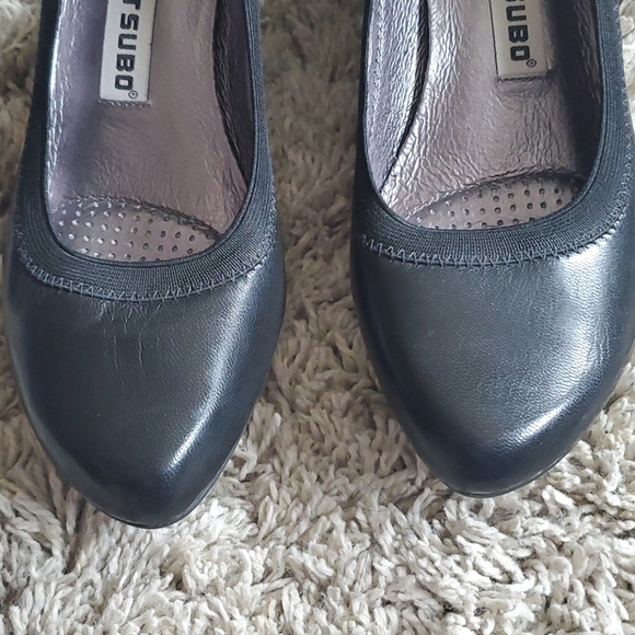 Tsubo Eini Leather Pump/Heel Size 6.5 - Picture 3 of 8